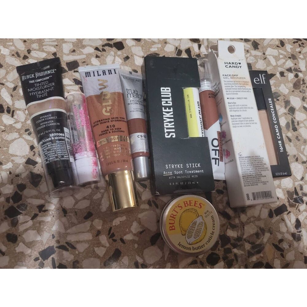 Surprise Make up of multiple brands